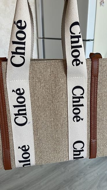Chloé Woody tote çanta - Material: qalın bej rəngli kanvas parça lalafo.az -da Chloé Woody tote çanta - Material: qalın bej rəngli kanvas parça