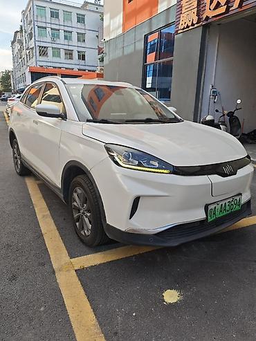 Weltmeister: Weltmeister EX5, 2021 г., 60000 км, Передний, На заказ — 2