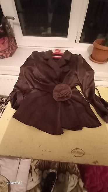 Блузки: Женская одежда — несколько вещей 1) Блуза-пиджак из атласной ткани — 2