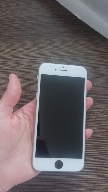 iphone 6 s ikinci el: İphone 6 (32gb) Yalnız barmaq izi işləmir, Başqa heç bir problemi