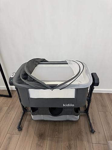 Детская мебель: Детская прикроватная колыбель Kidilo с авто качалкой и колыбельной — 4