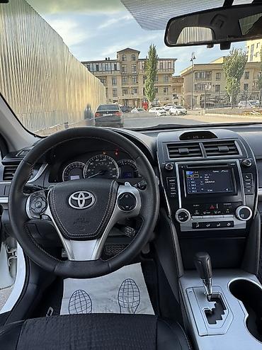 Toyota: Toyota Camry: 2012 г., 2.5 л, Типтроник, Бензин, Седан — 12