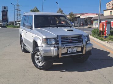 Mitsubishi Pajero: 2.8 l | 1995 il 525400 km Ofrouder/SUV