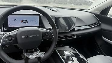 jeely coolray: Электромобиль BEIJING (BAIC) – современный кроссовер белого цвета — 8