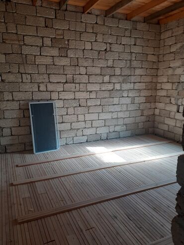 Həyət evləri və villaların satışı: Binəqədi qəs. 4 otaqlı, 100 kv. m, Kredit yoxdur, Təmirsiz — 5