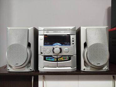 купить домашний музыкальный центр: Продаю недорого LG музыкальный центр есть AUX есть и другие муз