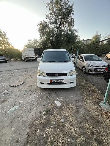 хонда степ белый: Honda Stepwgn: 2001 г., 2 л, Автомат, Газ, Универсал — 4