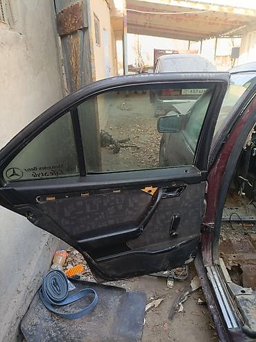 полик 5 д: Продаю по запчастям есть все детали салона мотор м104 2.8 с коробкой — 5
