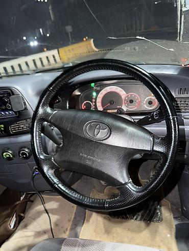 Toyota: Toyota Noah: 2000 г., 2 л, Автомат, Бензин, Минивэн — 8