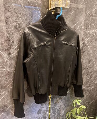 Кожаная куртка, Классическая модель, Натуральная кожа, S (EU 36), M (EU 38), L (EU 40)