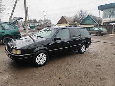 Volkswagen: Volkswagen Passat Variant: 1992 г., 1.8 л, Механика, Бензин, Универсал — 2