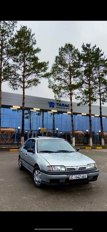 Nissan: Nissan Primera: 1993 г., 2 л, Механика, Бензин, Хэтчбэк — 3