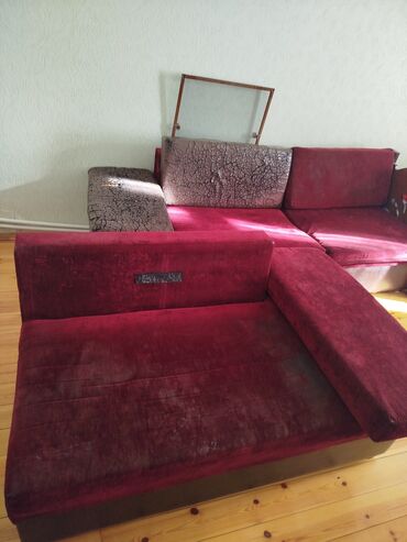 диван и 2 кресла мягкая мебель: Диван, Б/у, Раскладной