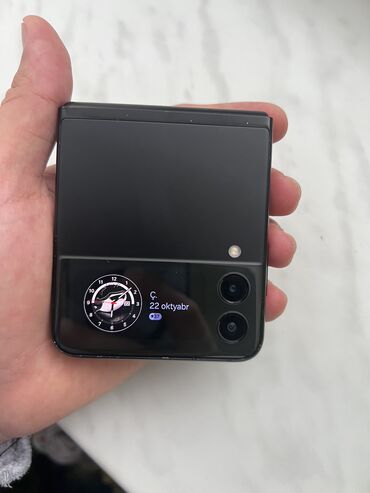 Samsung: Samsung Galaxy Z Flip 3 5G — 1