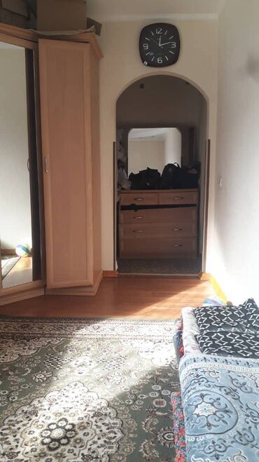 Продажа домов: 3 комнаты, 58 м², 104 серия, 2 этаж, Косметический ремонт