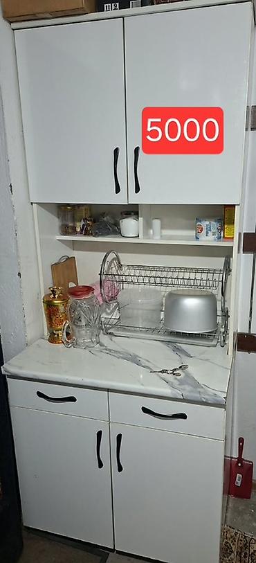 silver kitchen: Кухонный шкаф с рабочей столешницей и сушилкой для посуды. - — 1