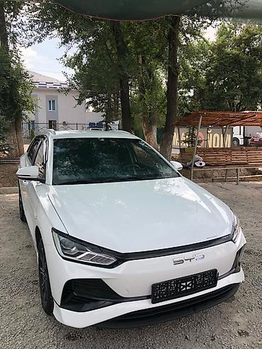 BYD: BYD E2: 2024 г., 0.1 л, Автомат, Электромобиль, Кроссовер — 3