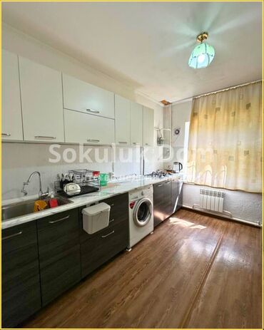 Продажа квартир: 3 комнаты, 82 м²