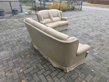 Stilske garniture: Kožna garnitura – set od dve sofe u bež boji - Model: klasični dizajn — 8