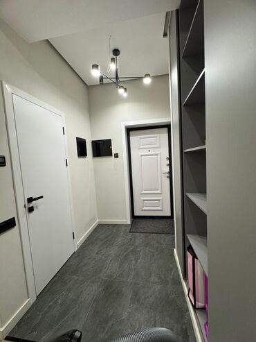 Долгосрочная аренда квартир: 2 комнаты, Риэлтор, Без подселения, С мебелью полностью — 7