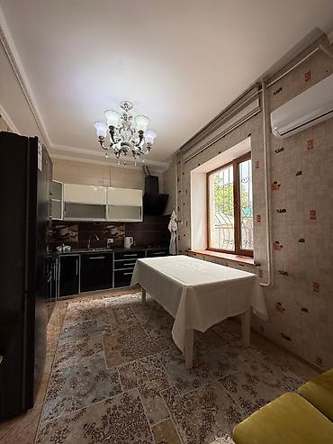 сдаю место цум: 150 м², 4 комнаты, Азия Молл, Без подселения — 2