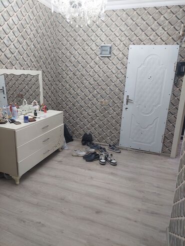 Köhnə tikili: Saray, 4 otaqlı, Köhnə tikili, 95 kv. m — 3