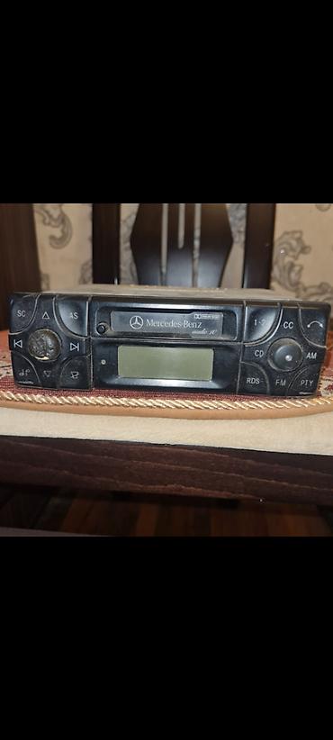 kaset: 1998 ci il ceşka maqnitofonu — 1