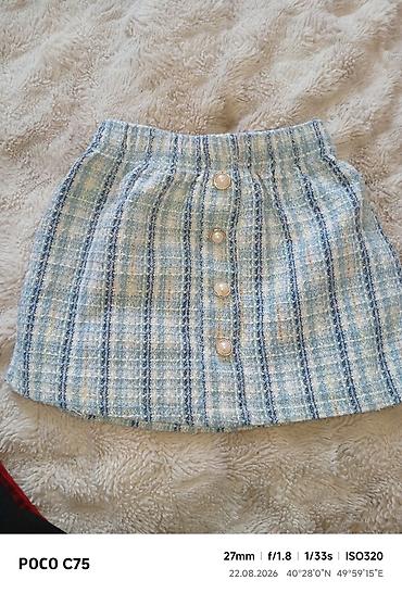 qisa kofta modelleri: Zərif dizayna malik qısa ətək. - Material: tweed tipli toxunma parça — 1