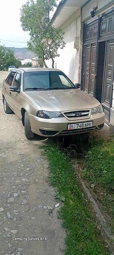 машина лонос: Daewoo Nexia: 2012 г., 1.6 л, Механика, Бензин, Седан — 2