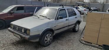нехся 2: Volkswagen Golf: 1988 г., 1.8 л, Механика, Бензин, Хэтчбэк