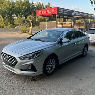 авто hyundai getz: Hyundai Sonata: 2018 г., 2 л, Автомат, Газ, Седан