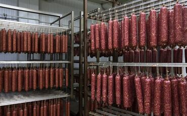 требуется техничка в ресторане: На колбасный цех требуются сотрудники. Зарплата 80 000 Клинский