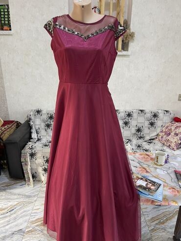 купить часы orient: Qadın ziyafət paltarları – 4 fərqli model 1) Tünd qırmızı uzun