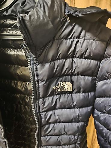 куплю пух: Демисезонная подростковая куртка The North Face, темно‑синяя, на рост — 3