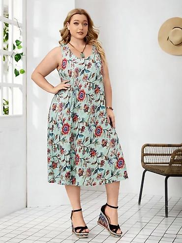 Haljine: Haljina –veci brojevi
1950 din — 34