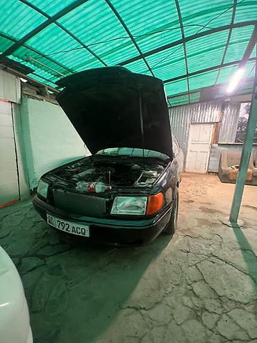 Audi 100: 1993 г., 2.3 л, Механика, Бензин, Седан — 4