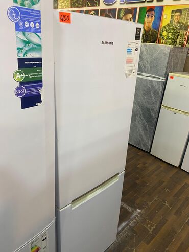 Yemək hazırlamaq üçün texnika: 2 qapılı Indesit Soyuducu Satılır