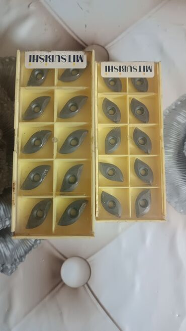 İstehsal avadanlığı: Dəzgah alətləri və kəsici lövhəciklər (freze və torna üçün) — 33