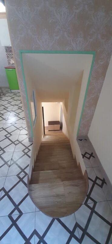 Həyət evləri və villaların satışı: 9-cu mikrorayon 3 otaqlı, 80 kv. m -da lalafo.az — 10 Həyət evləri və villaların satışı: 9-cu mikrorayon 3 otaqlı, 80 kv. m — 10