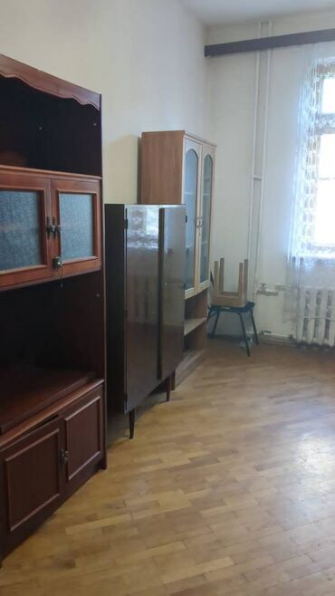 ehmedlide kiraye evler 2023: Tibbin erazisində Semaşko xəstəxanasına yaxın 2 otaq mənzil əşyalı