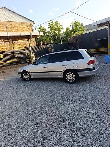 Продажа авто: Toyota Avensis: 2000 г., Бензин, Универсал — 1