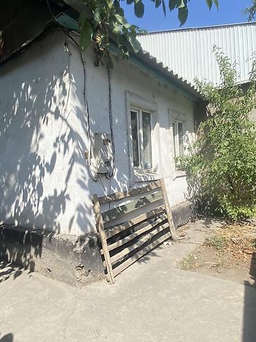 модулный домик: Продаётся жилой дом с двором и сараем. Характеристики: - одноэтажный — 4