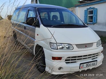 Toyota: Toyota AA: 1997 г., 2.5 л, Автомат, Дизель, Минивэн