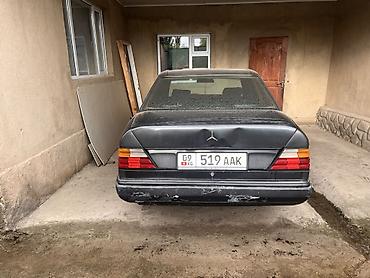 выхлоп на 124: Mercedes-Benz W124: 1989 г., Механика, Седан — 5