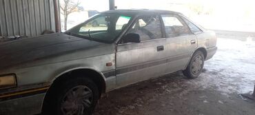 Mazda: Mazda 626: 1992 г., 2 л, Механика, Бензин, Хэтчбэк