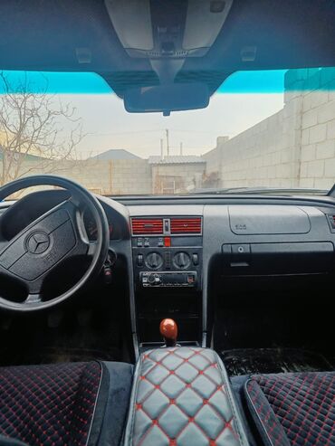 Mercedes-Benz: Mercedes-Benz C-Class: 1994 г., 1.8 л, Механика, Бензин, Седан
