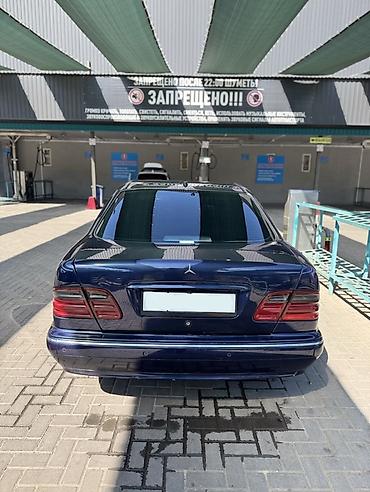Продажа авто: Mercedes-Benz E-Class: 1999 г., 2.4 л, Автомат, Бензин, Седан — 4