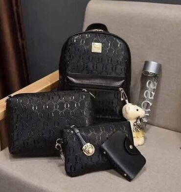 carpisa rančevi: Gucci, Material: Faux leather