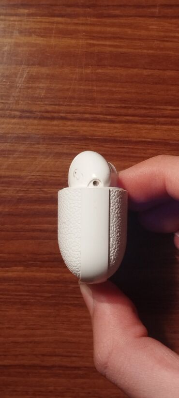 Qulaqcıqlar: İşlənmiş Simsiz (Bluetooth) Qulaqcıqlar, rəng - Ağ — 4