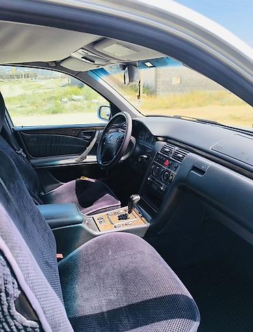 спринтер каратж: Mercedes-Benz E-Class: 2003 г., 2.6 л, Автомат, Бензин, Седан — 4